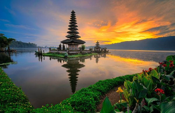 Tropical Escape: 9 Days Exploring Indonesia